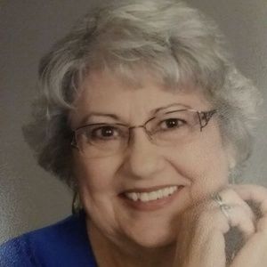 Meet your Posher, Pauline